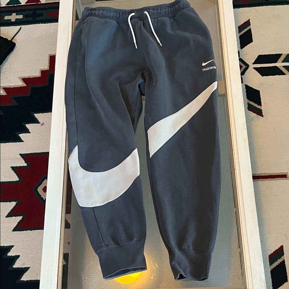 Nike men’s Navy and White Joggers